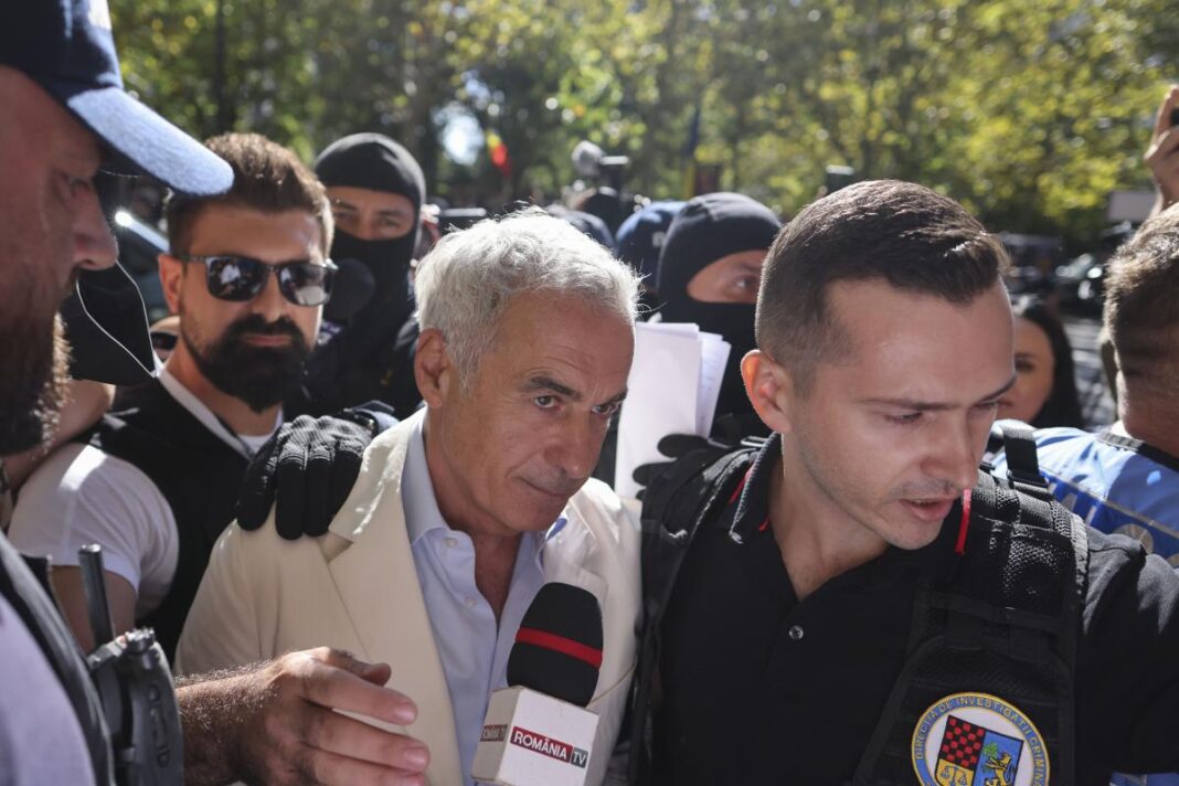 DIICOT a pus sechestru pe casa din Mogoșoaia a lui Călin Georgescu în dosarul în care este acuzat de înşelăciune