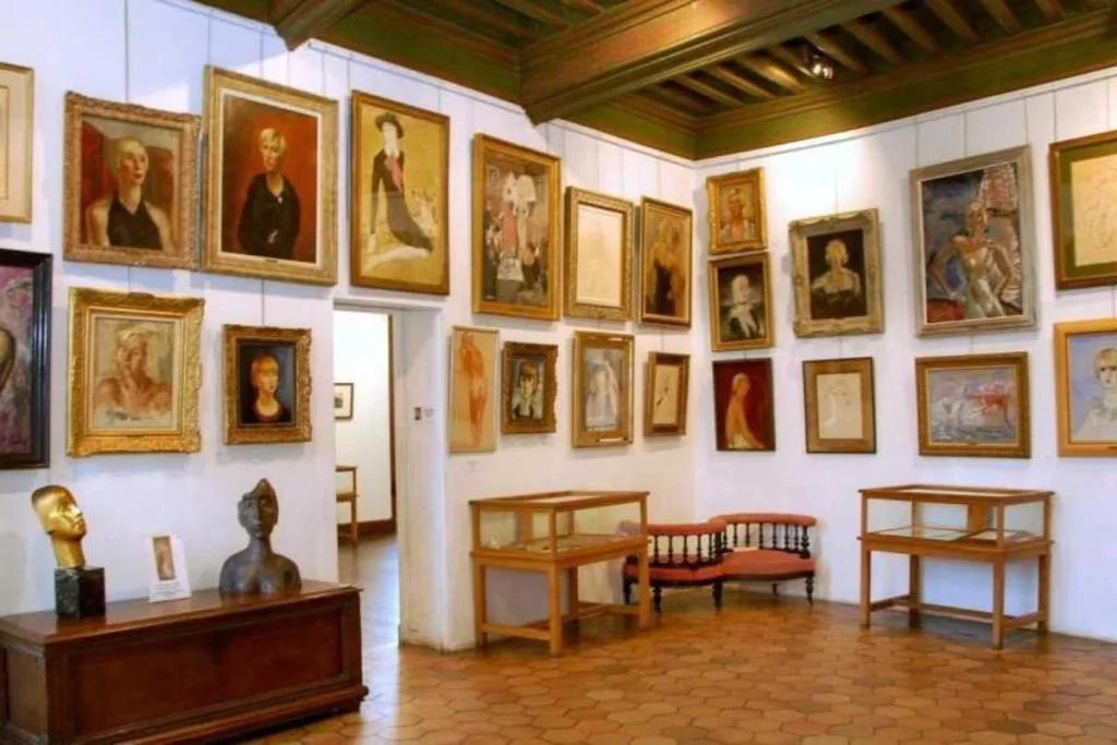 Patru tablouri, furate din Muzeul Renoir de pe Coasta de Azur