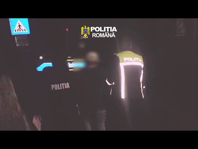 (VIDEO) Bărbat din Polovragi, reținut după ce ar fi agresat o femeie în fața unui magazin
