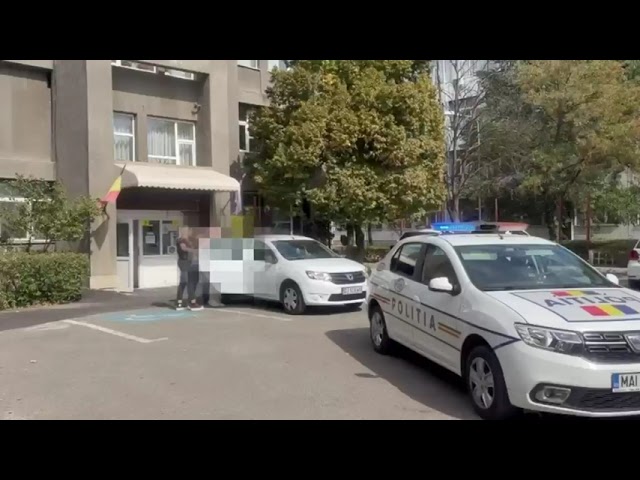 Adolescent de 17 ani din Craiova, reținut după ce ar fi furat 6.500 de lei dintr-o locuință