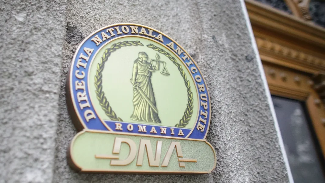 Doi bărbați, arestați preventiv într-un dosar DNA privind o mită de 450.000 de euro