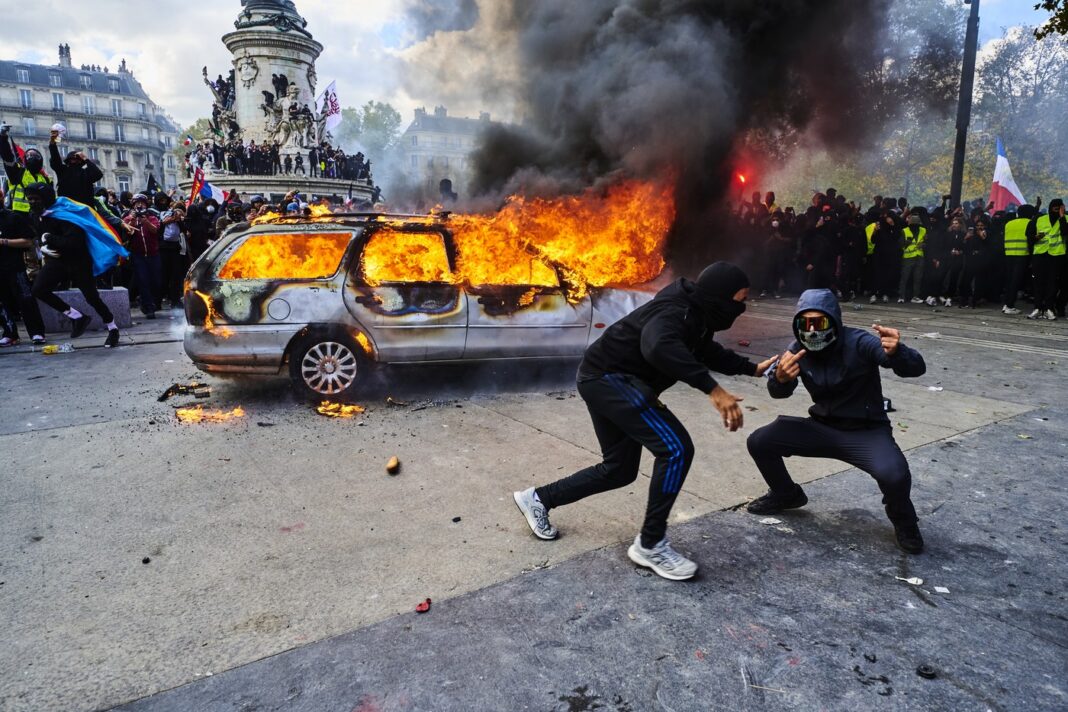 Proteste de amploare în Franța și Italia. Zeci de mii de oameni au ieșit în stradă, iar autoritățile au mobilizat zeci de mii de polițiști
