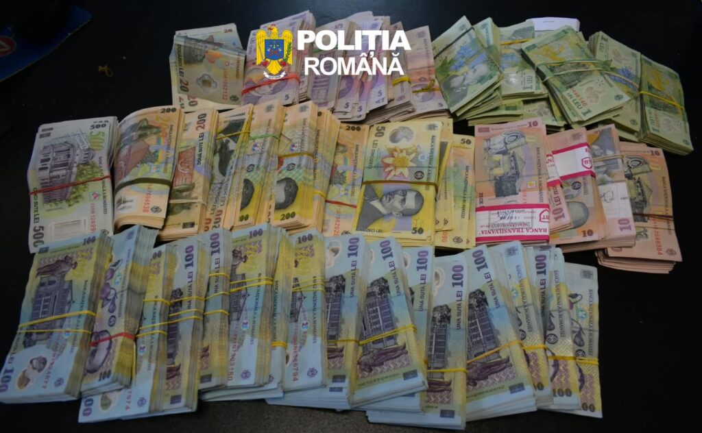 Amenzi de 45.000 de lei și bani confiscați în urma unor controale privind schimbul valutar ilegal, la Drobeta-Turnu Severin