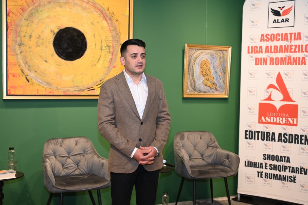 Poezia și vioara au fermecat publicul la finalul „Zilelor Culturii Albaneze”