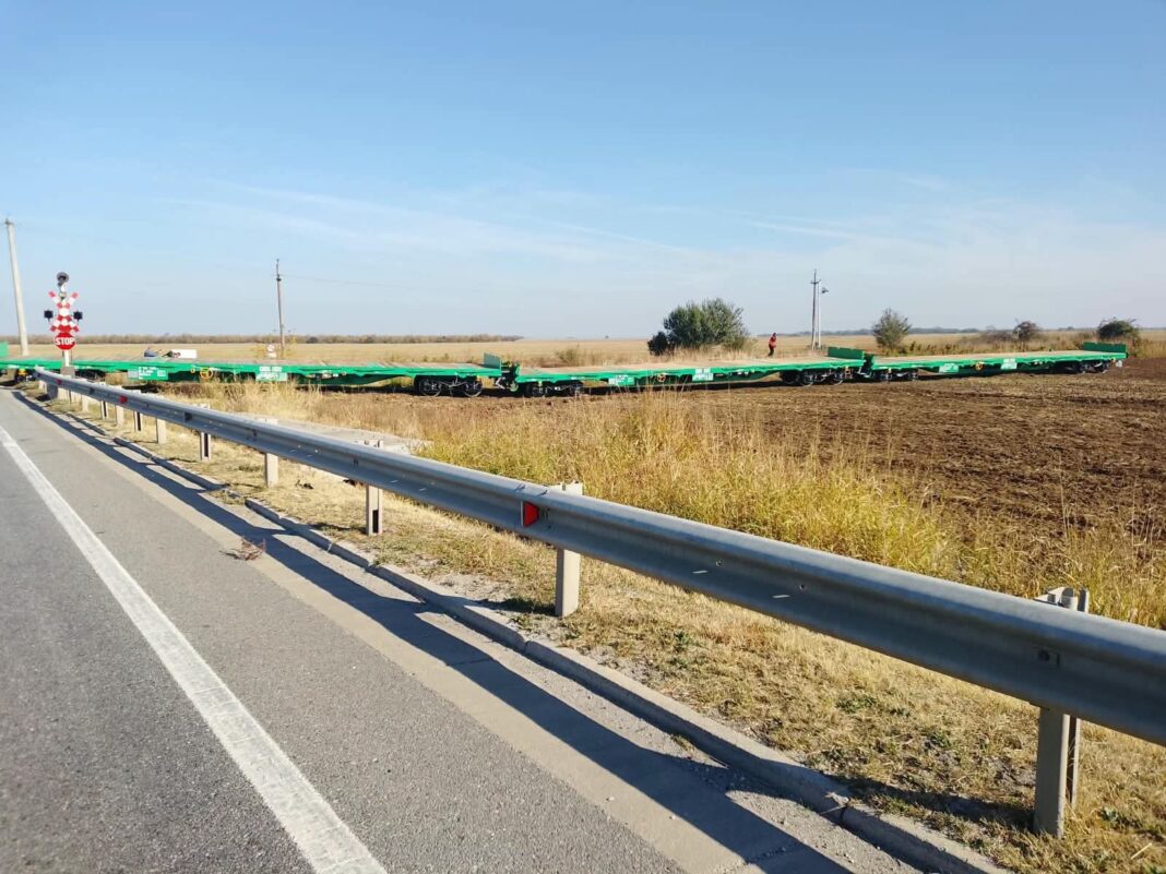 Trafic blocat complet pe centura Caracalului, după deraierea unor vagoane de marfă