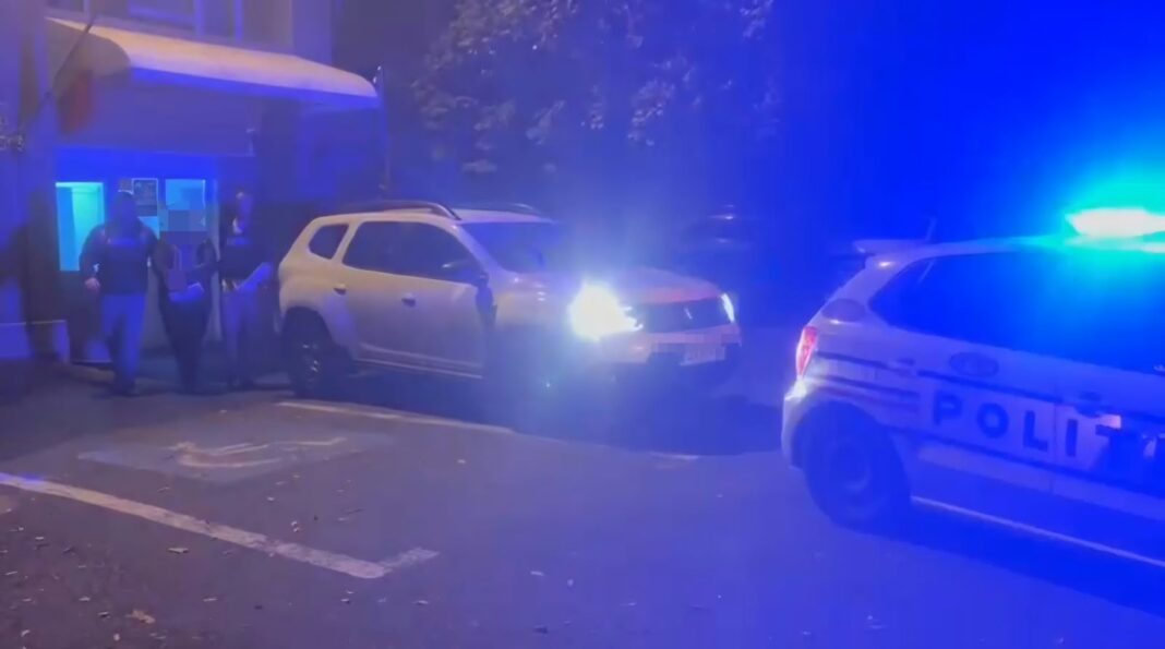 Bărbat de 49 de ani, reținut la Craiova după ce ar fi făcut gesturi obscene în fața unei fetițe de 6 ani