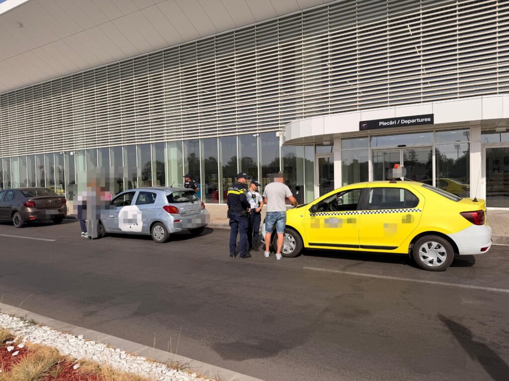 Polițiștii de la Transporturi și inspectorii RAR au verificat taximetriștii din Craiova