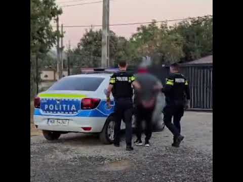 (VIDEO) Bărbat din Vâlcea, reținut după ce ar fi furat 2.600 de litri de motorină din rezervoarele unor camioane