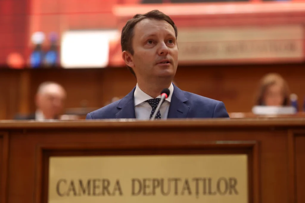 Siegfried Mureșan îl acuză pe Grindeanu că își schimbă discursul „ca la grădiniță”: „Nu poți lua în serios un partid”