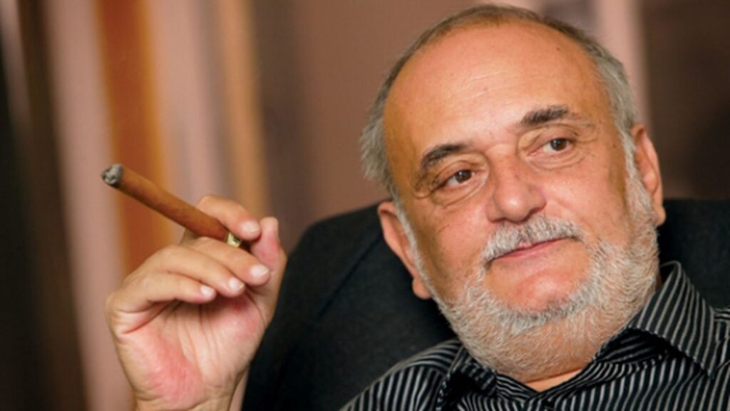 O vilă a lui Dinu Patriciu, scoasă din nou la licitație după 12 ani