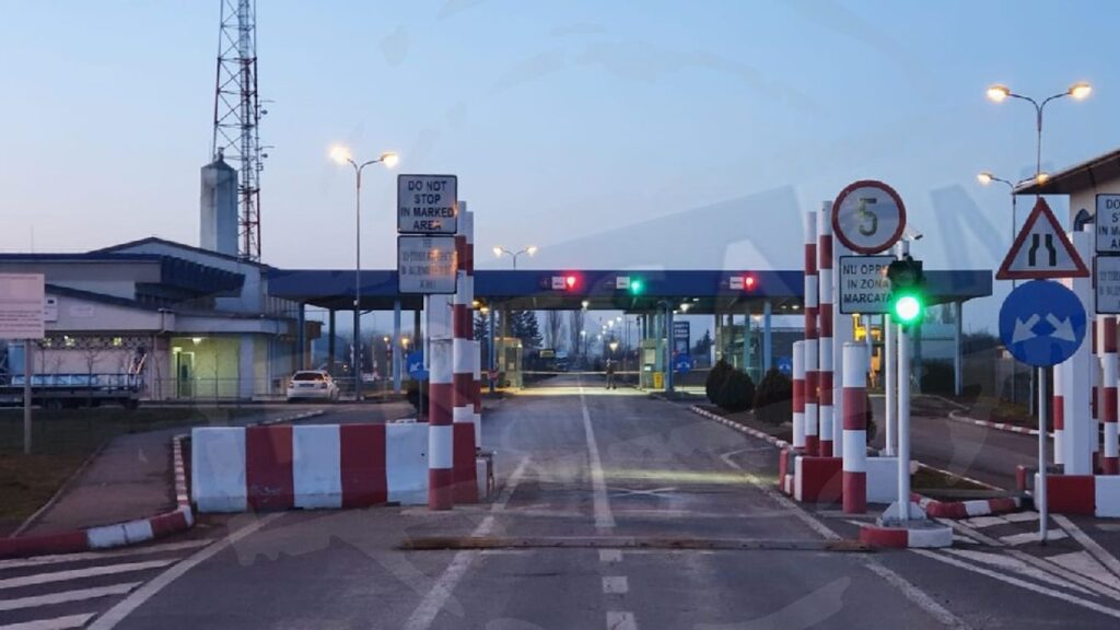 Percheziții la poliţişti de frontieră şi lucrători vamali de la PTF Halmeu suspectaţi că ar fi primit mită